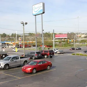 Quarters Inn&suites Hotel
